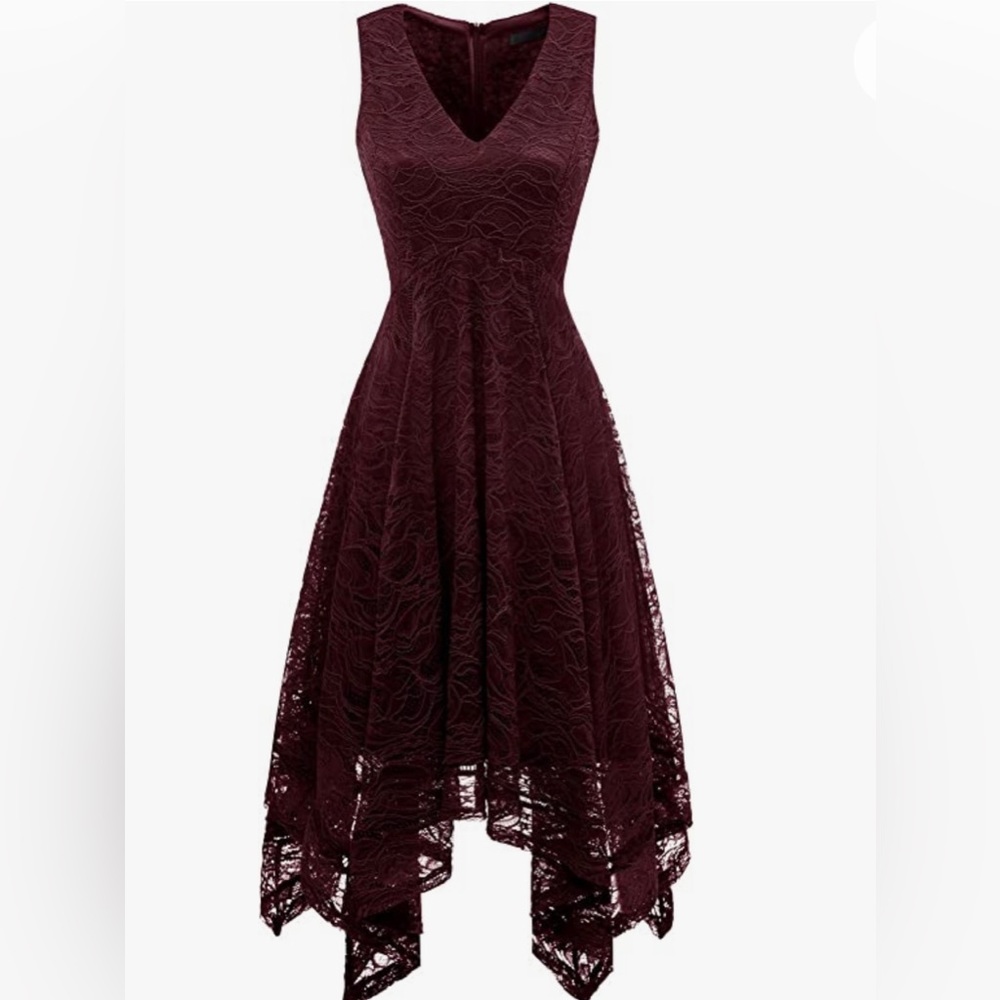 NWOT | Women's Wedding Lace Dress | Hi-Lo Dress |
Burgundy | L